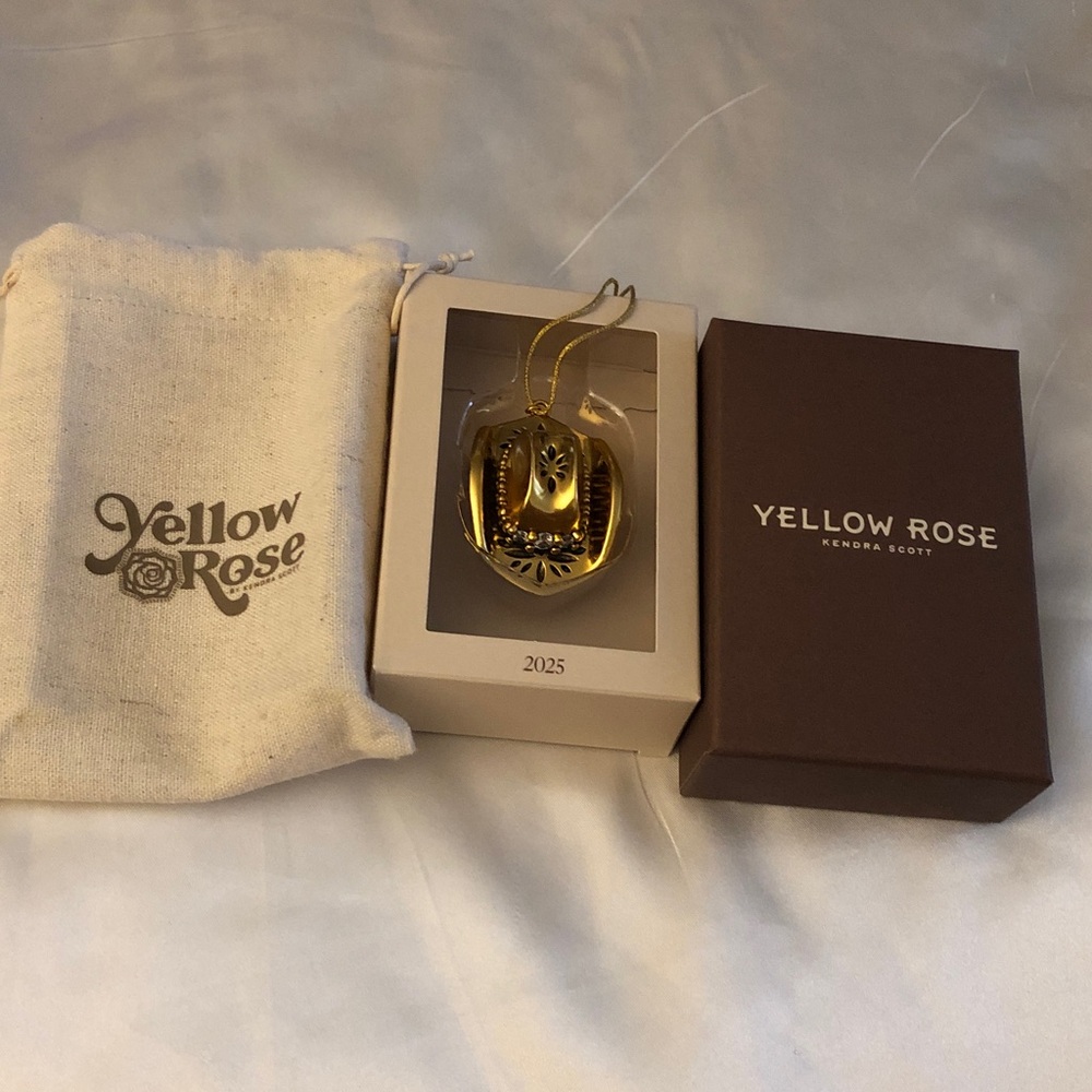 Yellow Rose Kendra Scott Gold Plated Cowboy Hat Ornament Crystal Accents NWT/Box